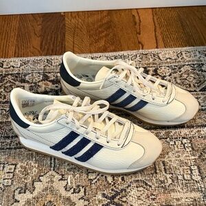 Adidas Women’s Cream and Navy Sneakers